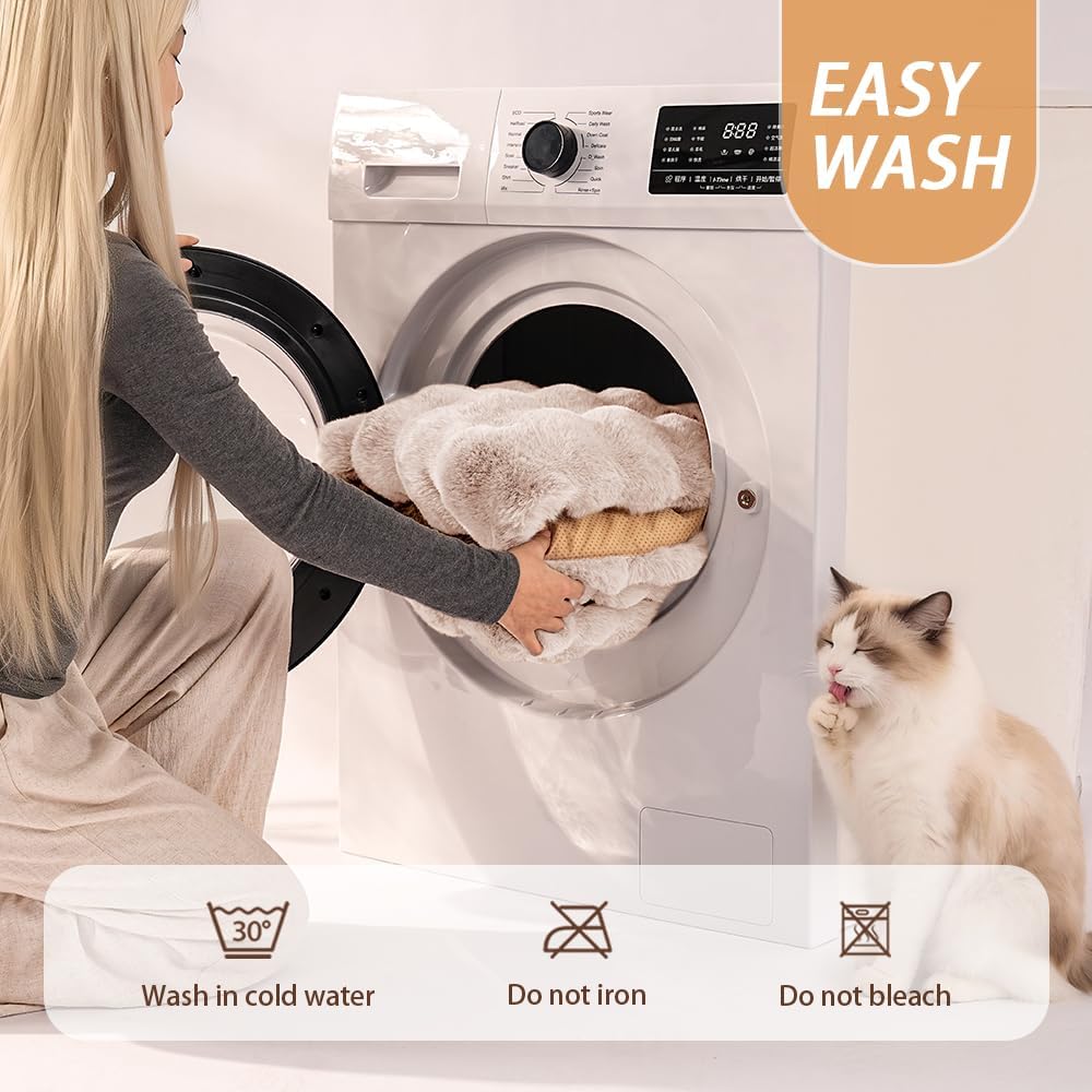 SOMAHE Soft Plush Cat Bed Mat, Machine Washable, Small 23x15 Milky White