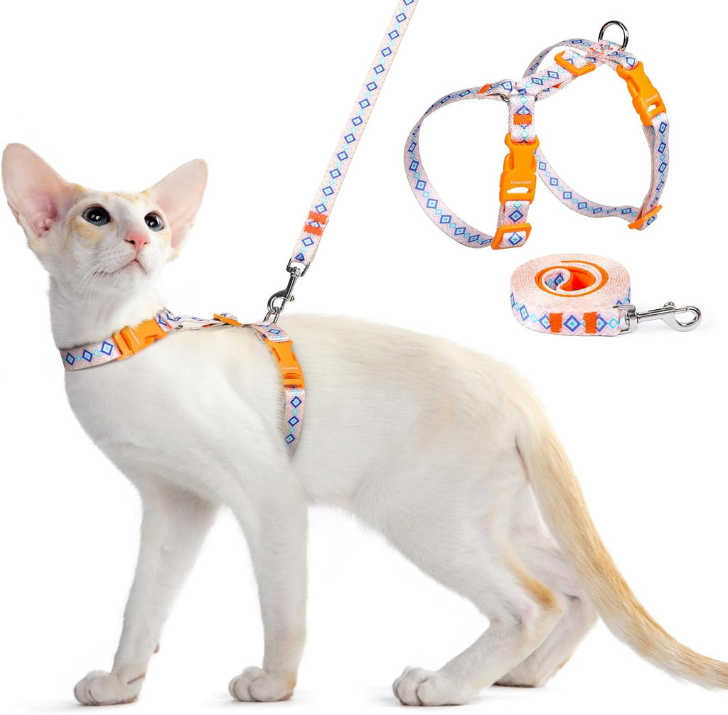 Dooradar Cat Harness and Leash Set, Adjustable Pet Straps, White