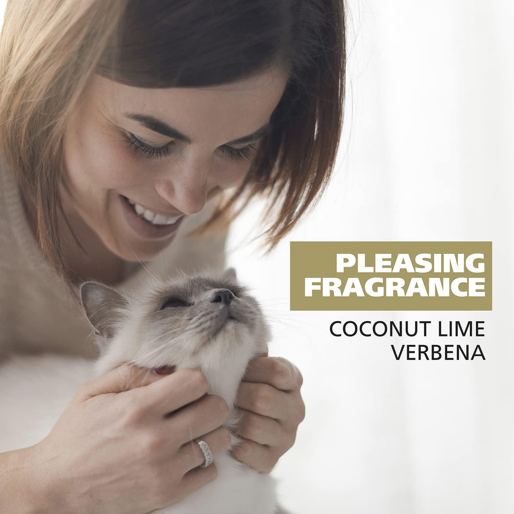 Wahl USA Cat Refresh Cleaning Wipes with Oatmeal Formula to Refresh and Clean Dirty Cats - 50 Count - 820017-500 (Pack of 6)