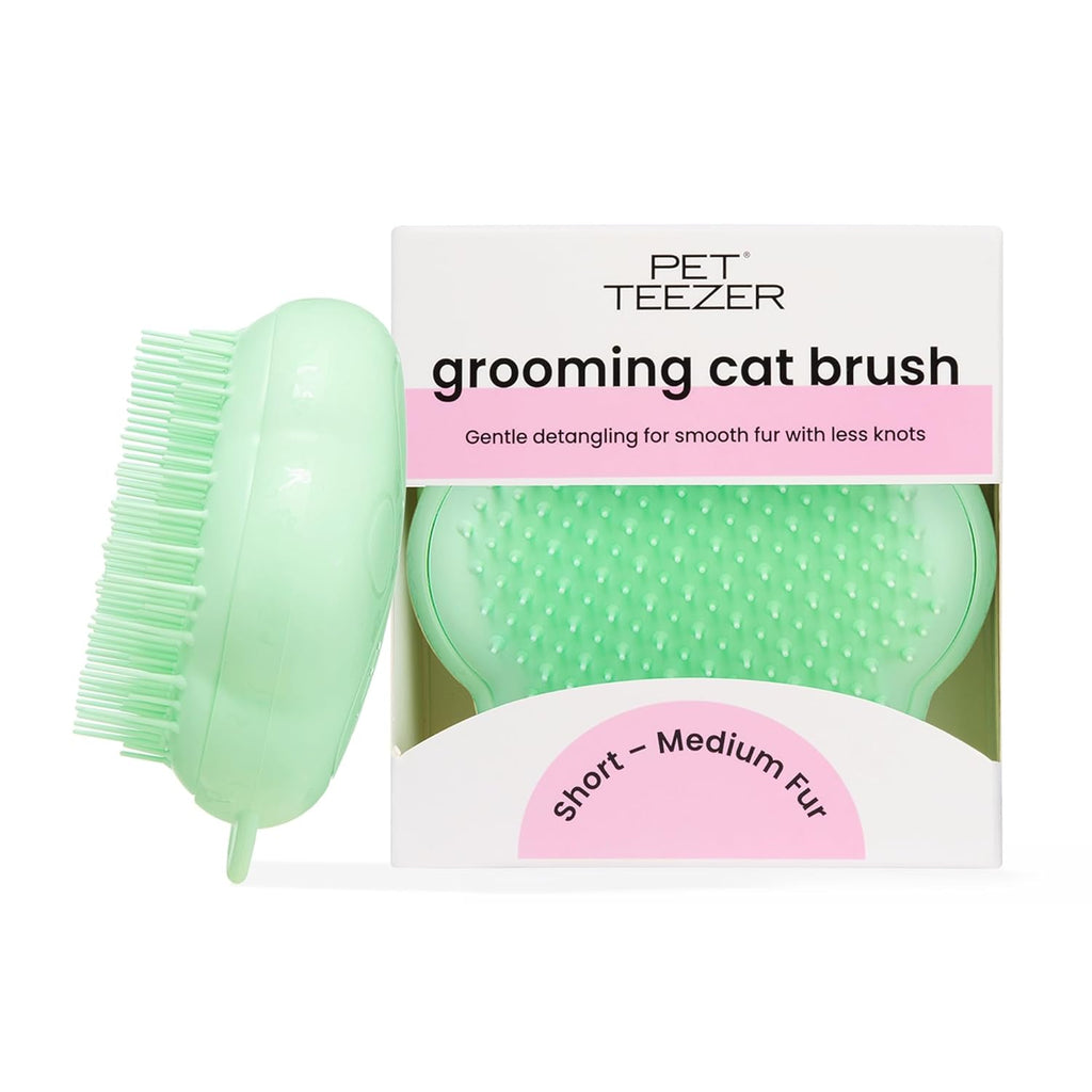 Pet Teezer Cat Brush for De-Shedding Short to Medium Fur, Green