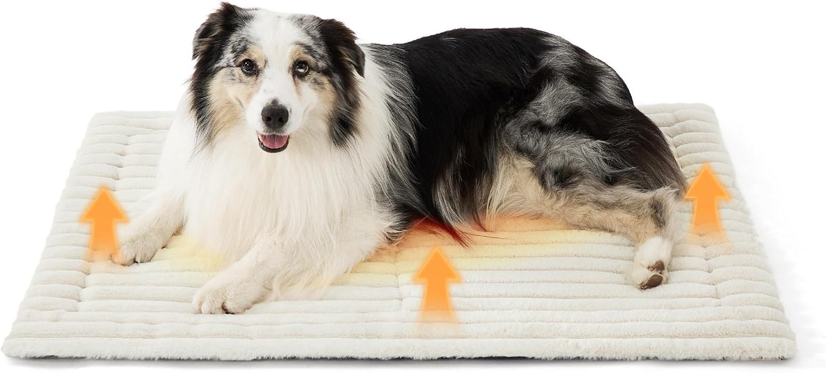 Bedsure ComfyFleece® Self Warming Dog Bed XL,Large Self Heating Cat Pad