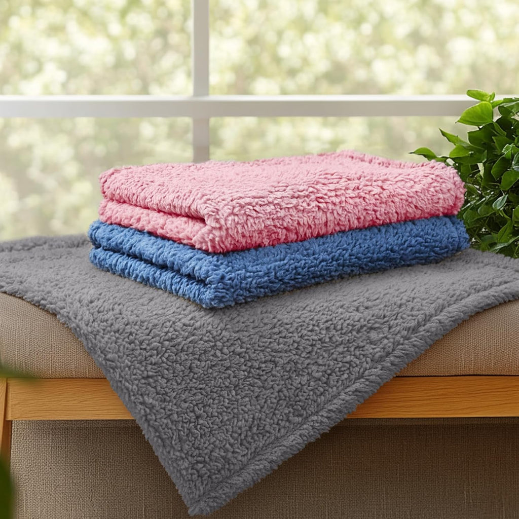 Luciphia 3 Pack Soft Sherpa Fleece Blankets for Dogs Cats Puppies,23"x16"
