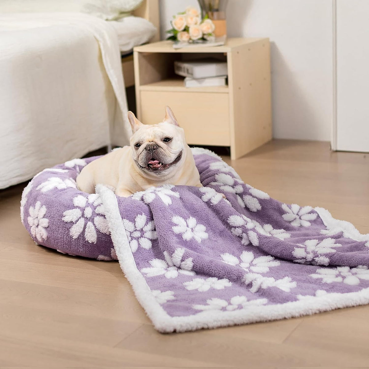 Round Cat Beds for Indoor Cats, Small Donut Dog Beds, Purple, 20"