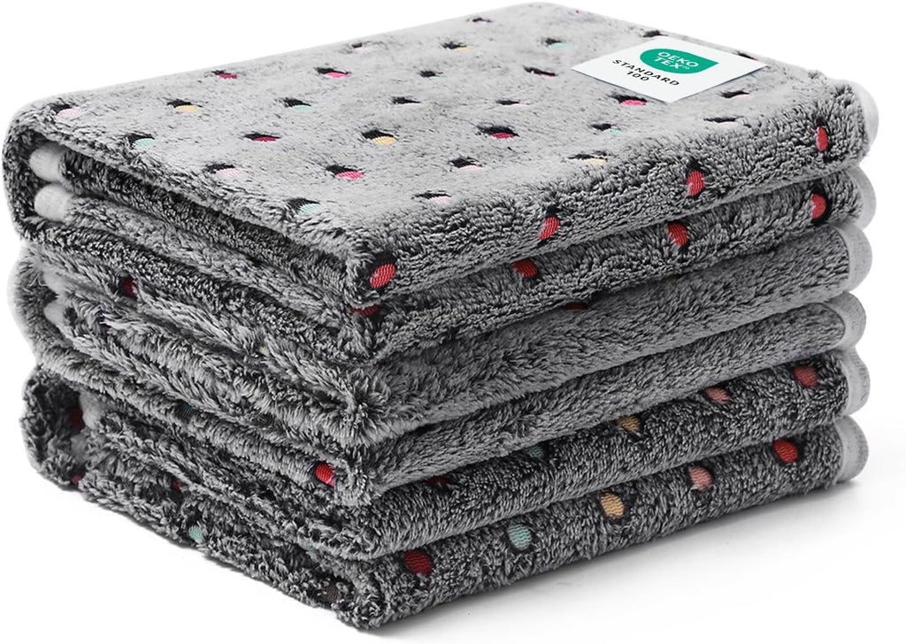 Luciphia 1 Pack 3 Blankets Super Soft Cute Dot Pattern Pet Blanket Flannel Throw for Dog Puppy Cat Large(41x31), Grey