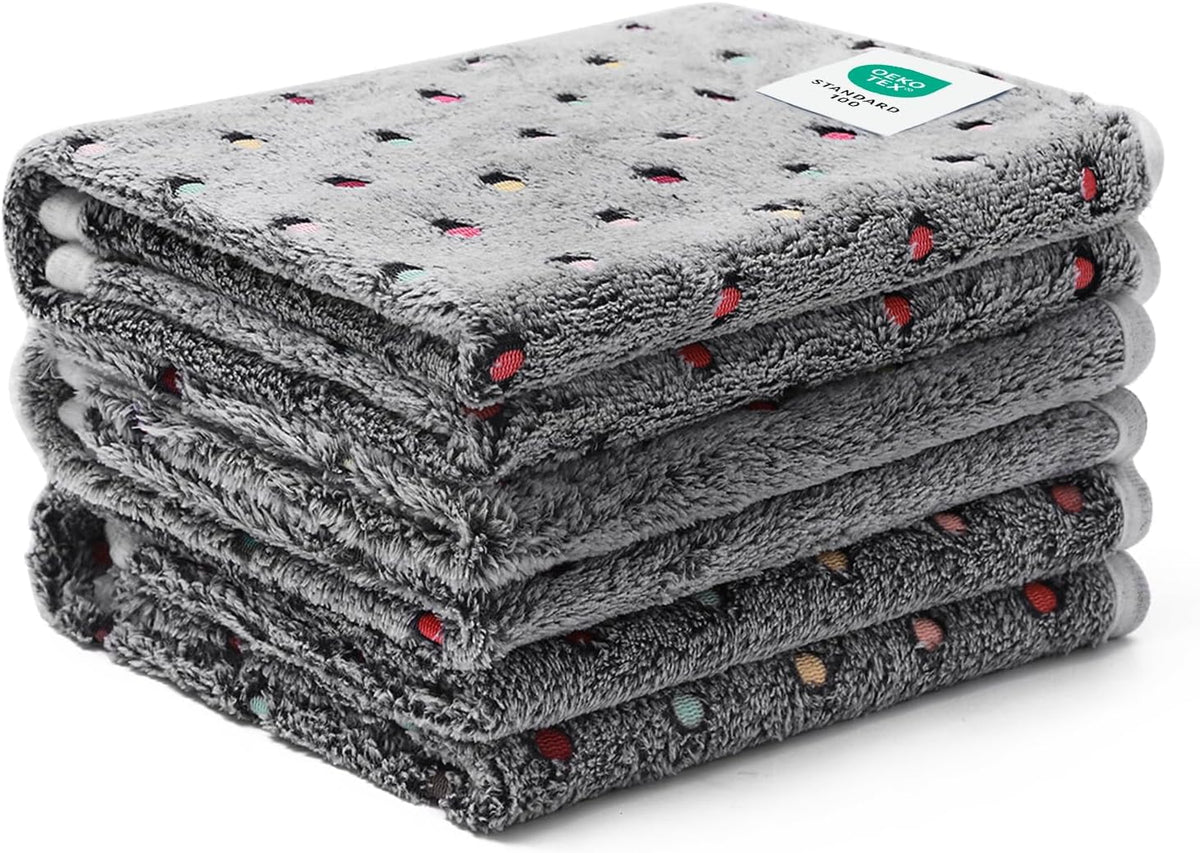 Luciphia 1 Pack 3 Blankets Super Soft Cute Dot Pattern Pet Blanket Flannel Throw for Dog Puppy Cat Large(41x31), Grey