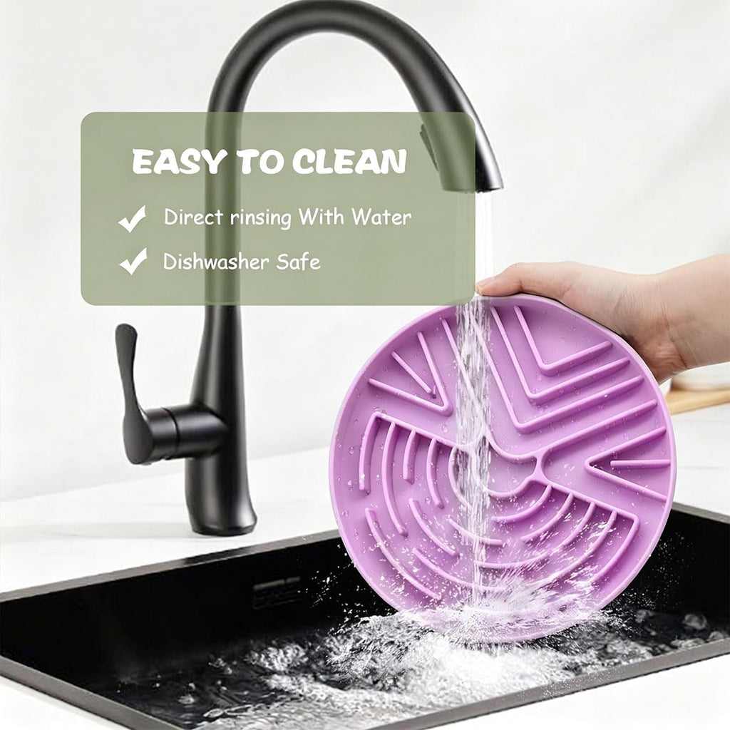 Slow Feeder Dog Bowl for Large & Small Pets, Anti Choking Puzzle Dog Food Bowl with Non-Slip Base, Interactive Pet Slow Eating, Silicone Cat Feeder for Puppies Cats