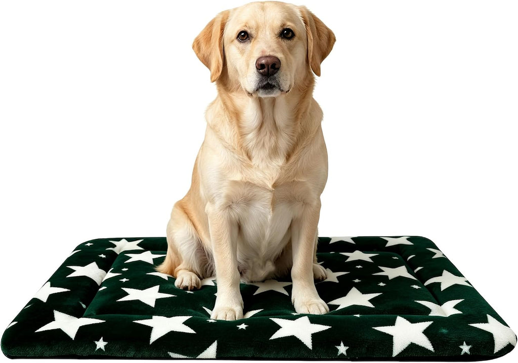 Dog Bed Mat,Reversible & Ultra Soft Kennel Pad-Machine Washable Pet Bed for Dogs & Cats-All-Weather Crate Liner for Crates,Carriers & Travel (Big Star&Green, 35.0" L x 23.0" W x 1.5" Th)