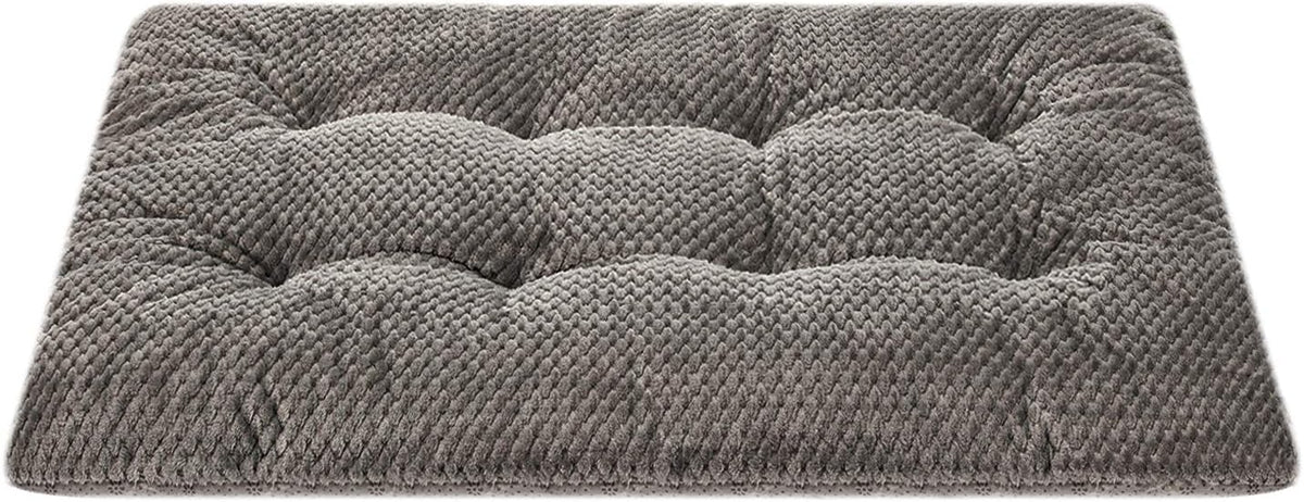 WONDER MIRACLE Fuzzy Deluxe Pet Beds, Super Plush Dog or Cat Beds Ideal for Dog Crates, Machine Wash & Dryer Friendly (23" x 35", L-Eagle Grey)