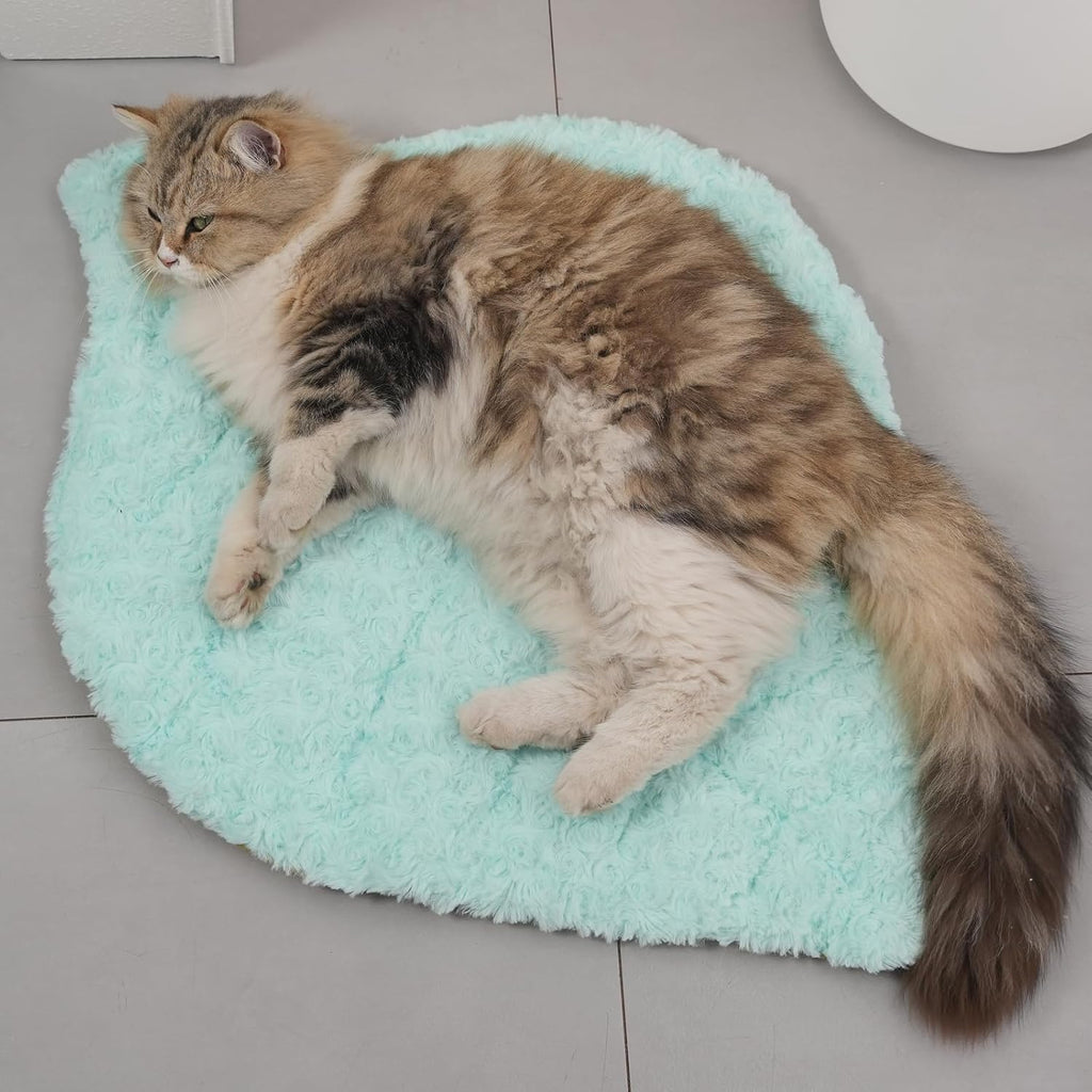 Cat Leaf Mat Cat Warm Bed Mat Comfortable Soft Fabric Breathable Cozy for All Seasons 26.5"x20.5" Ideal for Cats Small Pets