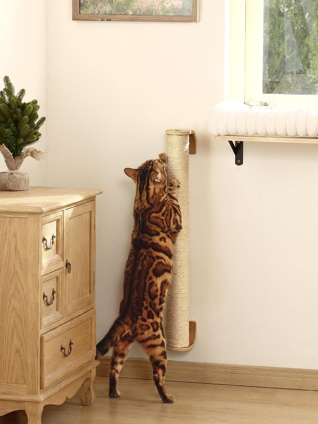 FUKUMARU Cat Wall Scratcher, 28" Kitten Scratching Post