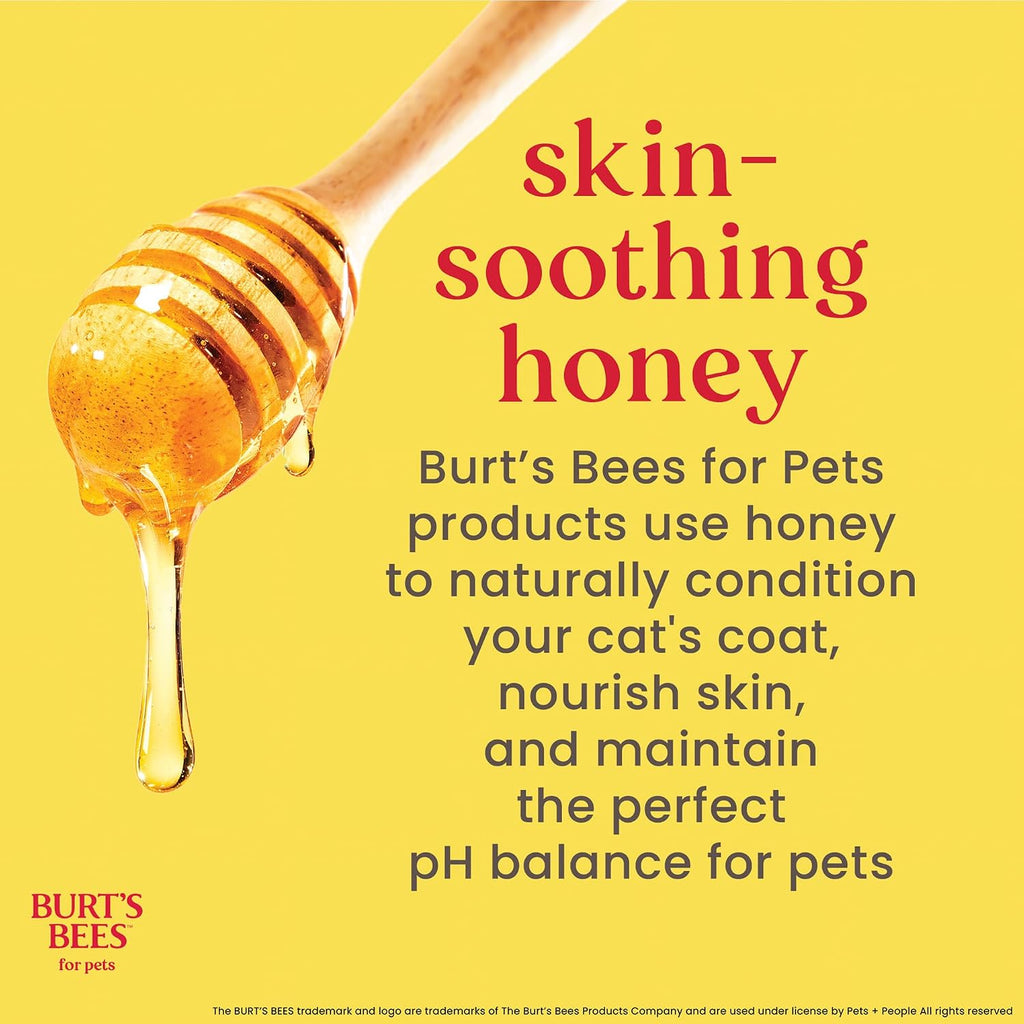 Burts Bees for Pets Cat Dander Remover Wipes, Unscented, 50 Count | Colloidal oat flour and aloe soothe dry skin and reduce flaking, gentle grooming for cats and kittens 