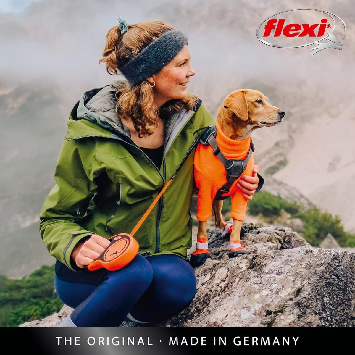 FLEXI® Xtreme Tape Retractable Dog Leash, Small, 16 ft - Orange/Black