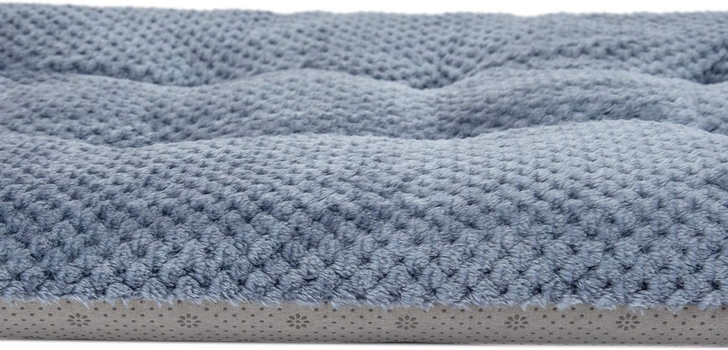 WONDER MIRACLE Fuzzy Deluxe Pet Beds, Super Plush Dog or Cat Beds Ideal for Dog Crates, Machine Wash & Dryer Friendly (23" x 35", L-Dark Blue)