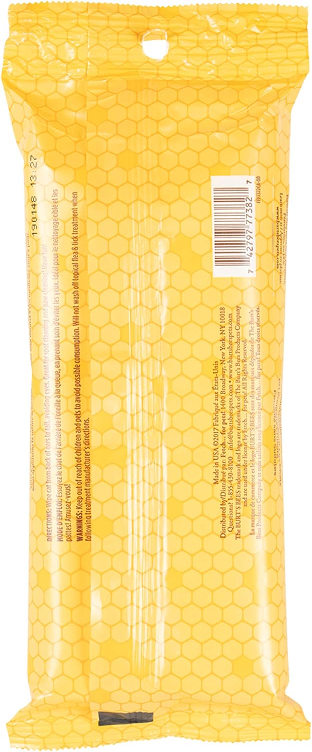 Burts Bees for Pets Cat Dander Remover Wipes, Unscented, 50 Count | Colloidal oat flour and aloe soothe dry skin and reduce flaking, gentle grooming for cats and kittens 