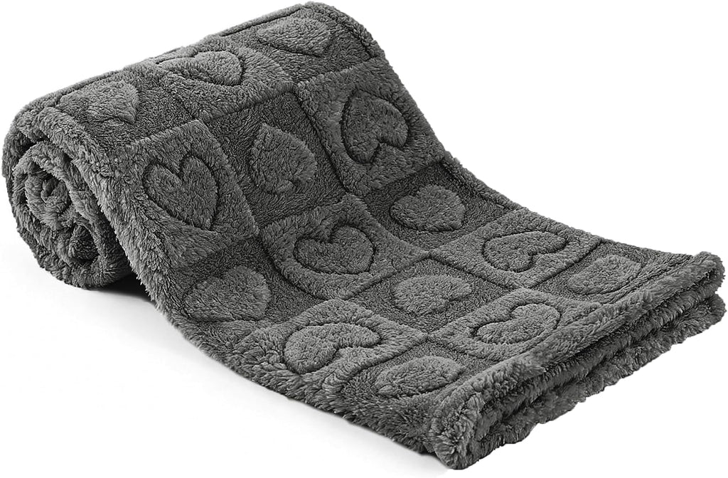 gogobunny Large Pet Blanket for Dogs Cats, Ultra Soft 300GSM Coral Fleece Washable Furniture Protector for Couch Bed Car Seat, Calming Crate Mat Blanket for Large Breeds, Grey, 60x80IN
