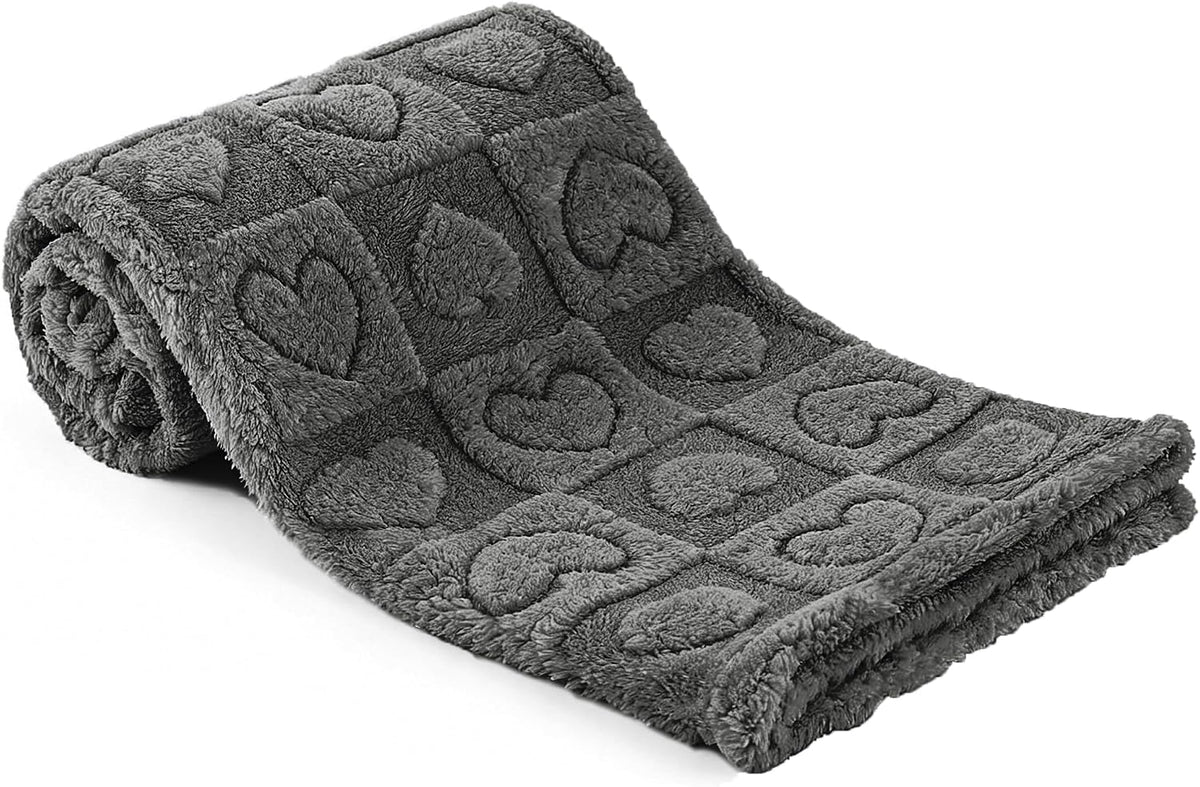 gogobunny Large Pet Blanket for Dogs Cats, Ultra Soft 300GSM Coral Fleece Washable Furniture Protector for Couch Bed Car Seat, Calming Crate Mat Blanket for Large Breeds, Grey, 60x80IN