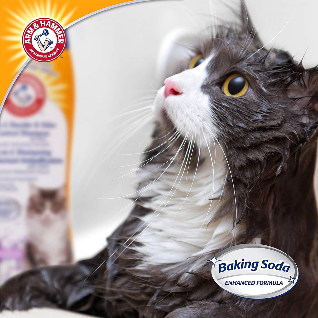 Arm & Hammer 2-in-1 Deodorizing Cat Shampoo, Lavender Chamomile, 20 Fl Oz