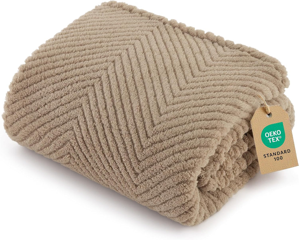Bedsure Ultra Soft Dog Blankets for Large Dogs 300GSM Fleece, 40x50 Brown