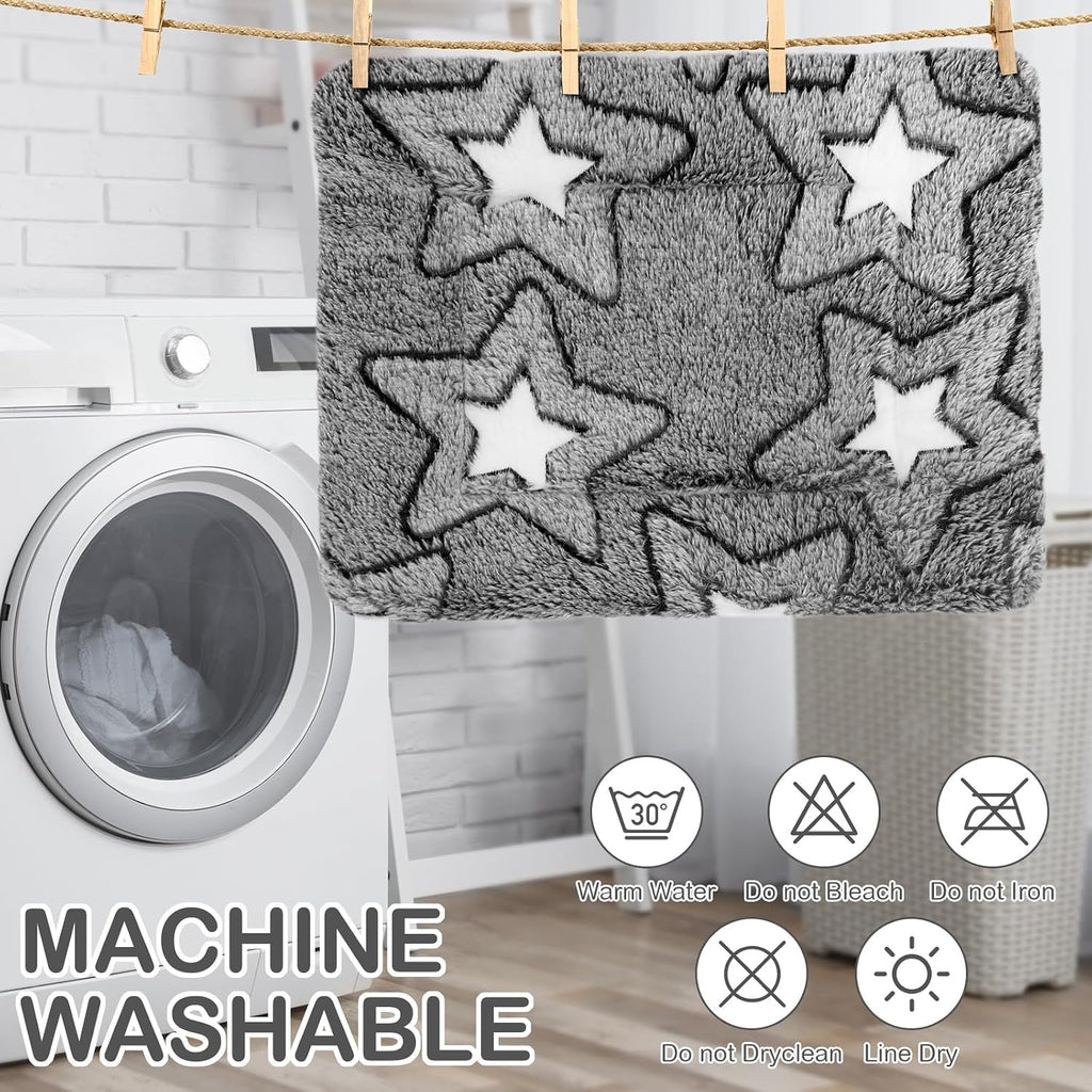 Haull 4 Pcs Waterproof Guinea Pig Bedding Mat, Double Star, 13 x 10