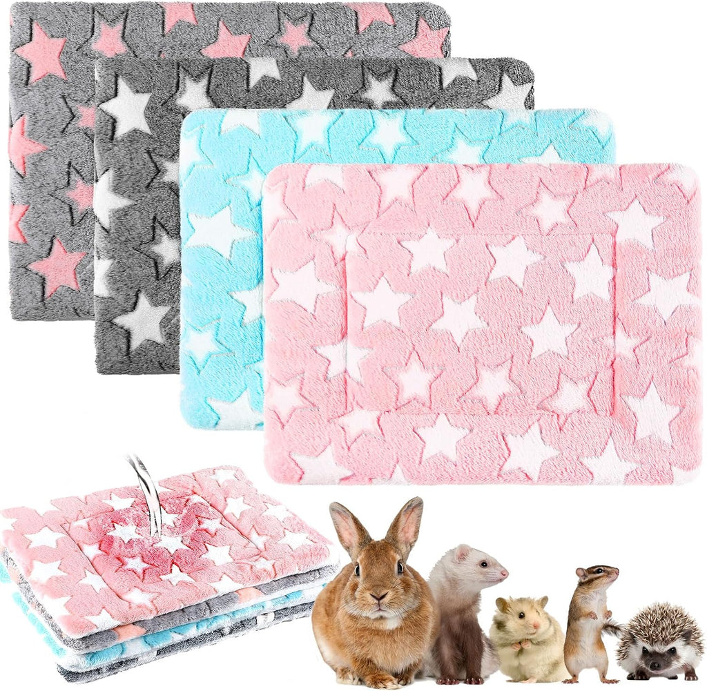Haull 4 Pcs Waterproof Guinea Pig Bedding Mat, Cute Star, 13 x 10