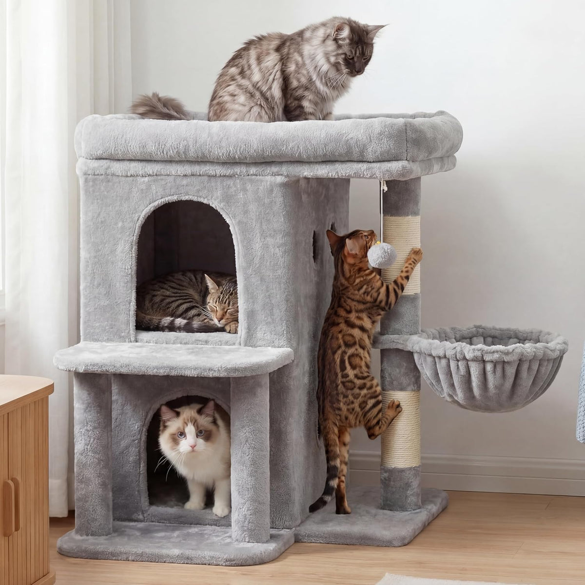 Heybly 26.3" Cat Tree for Large Cats with Big Perch & Dual Condos HCT204SW