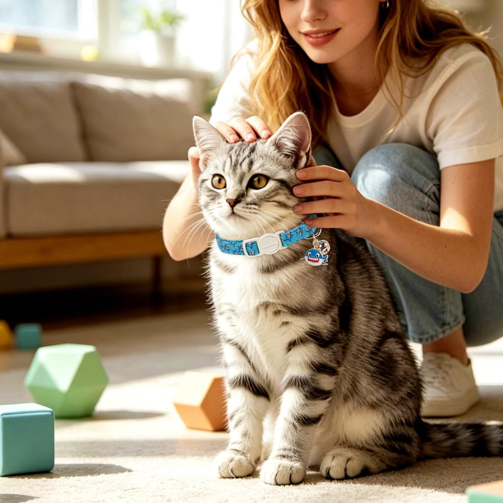 LIONET PAWS 2 Pack Breakaway Summer Cat Collars, Cute Soft Cotton Blue Shark Beach Themed Kitten Collars with Bell for Boy Girl Cats