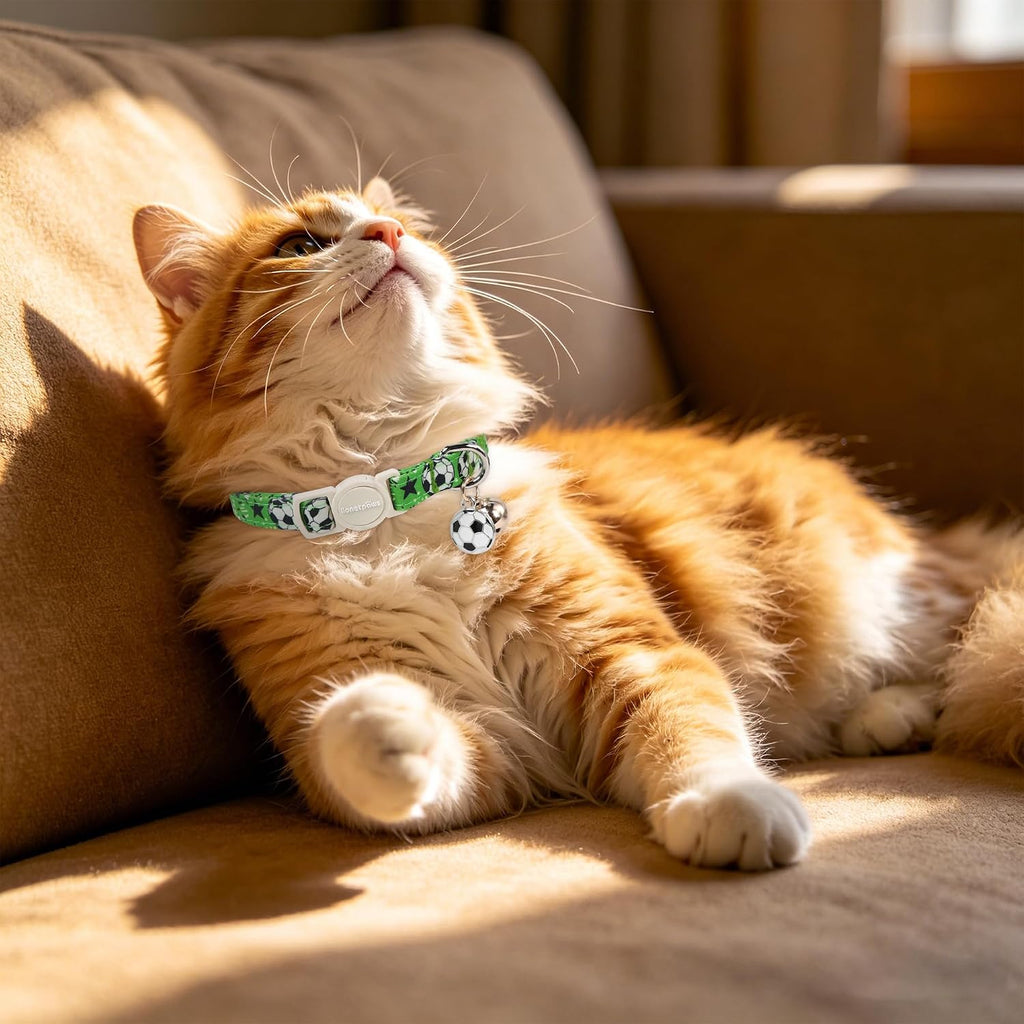LIONET PAWS 2 Pack Breakaway Cat Collars, Cute Soft Cotton Blue Baseball & Green Soccer Kitten Collars with Bell for Boy Girl Cats
