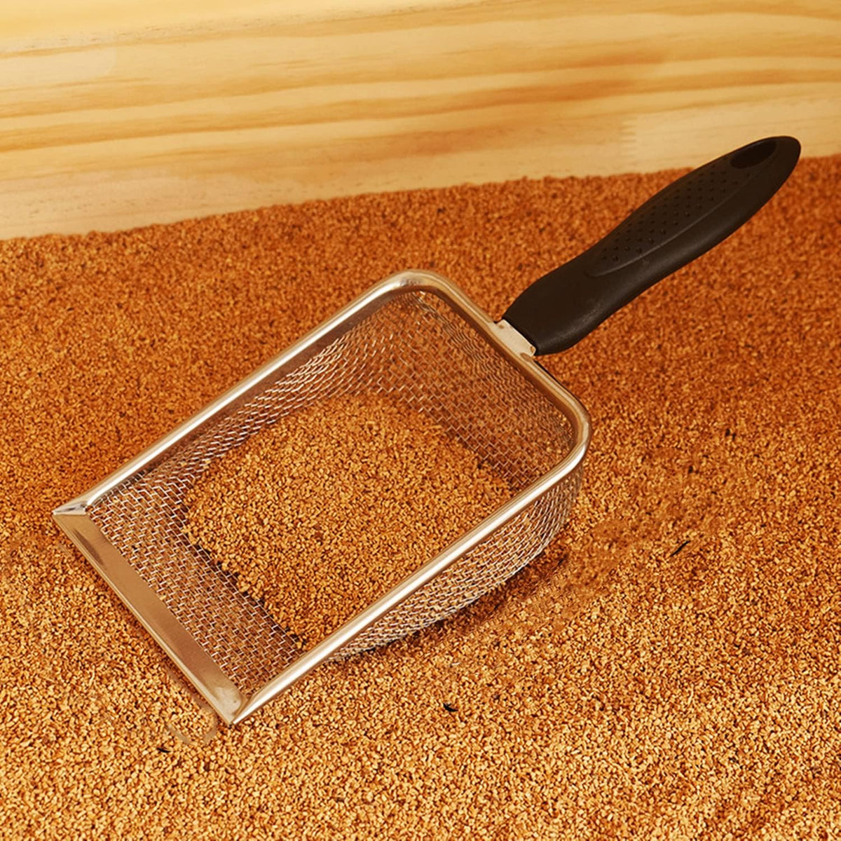 Small Mesh Stainless Steel Cat Litter Scoop Fine Mesh Metal Reptile Litter Cleaner Scooper Non-Stick Coated Metal Litter Scoop Fine Sand Litter Scooper (Hole:2mm/Fine Sand Scooper)