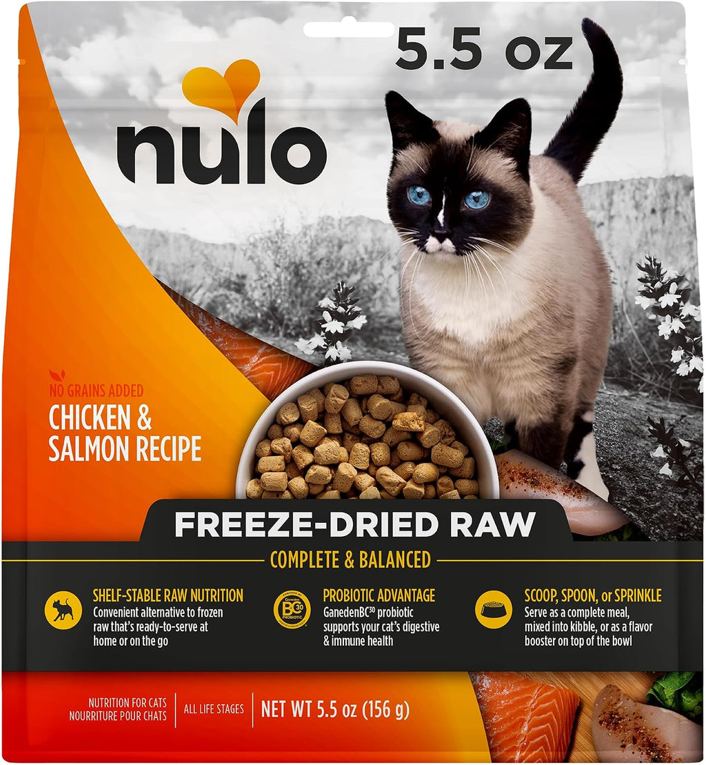 Nulo Freestyle Freeze-Dried Raw, Ultra-Rich Grain-Free Dry Cat Food for All Breeds and Life Stages with BC30 Probiotic for Digestive and Immune Health, Chicken & Salmon, 5.5 Ounce