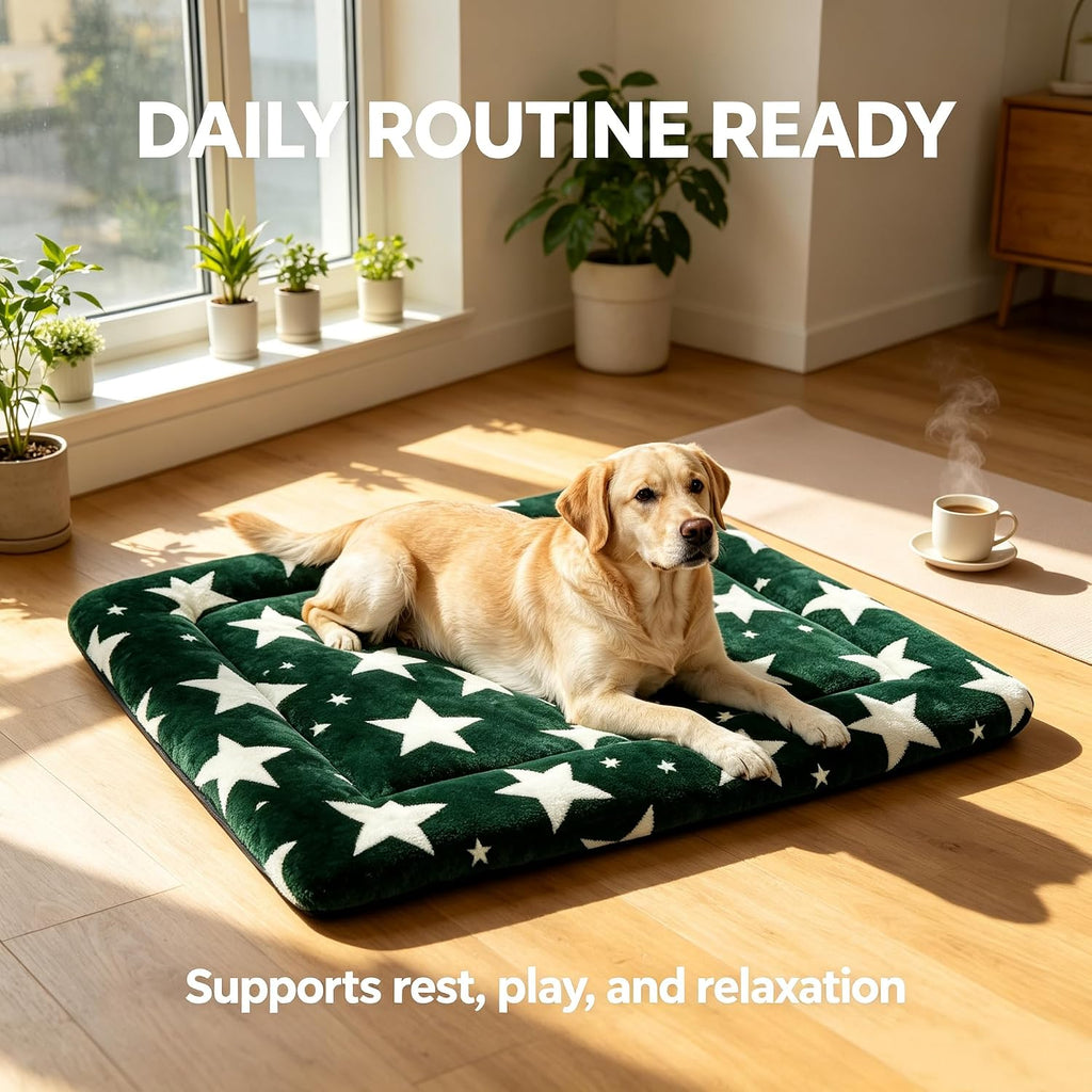 Dog Bed Mat,Reversible & Ultra Soft Kennel Pad-Machine Washable Pet Bed for Dogs & Cats-All-Weather Crate Liner for Crates,Carriers & Travel (Big Star&Green, 35.0" L x 23.0" W x 1.5" Th)