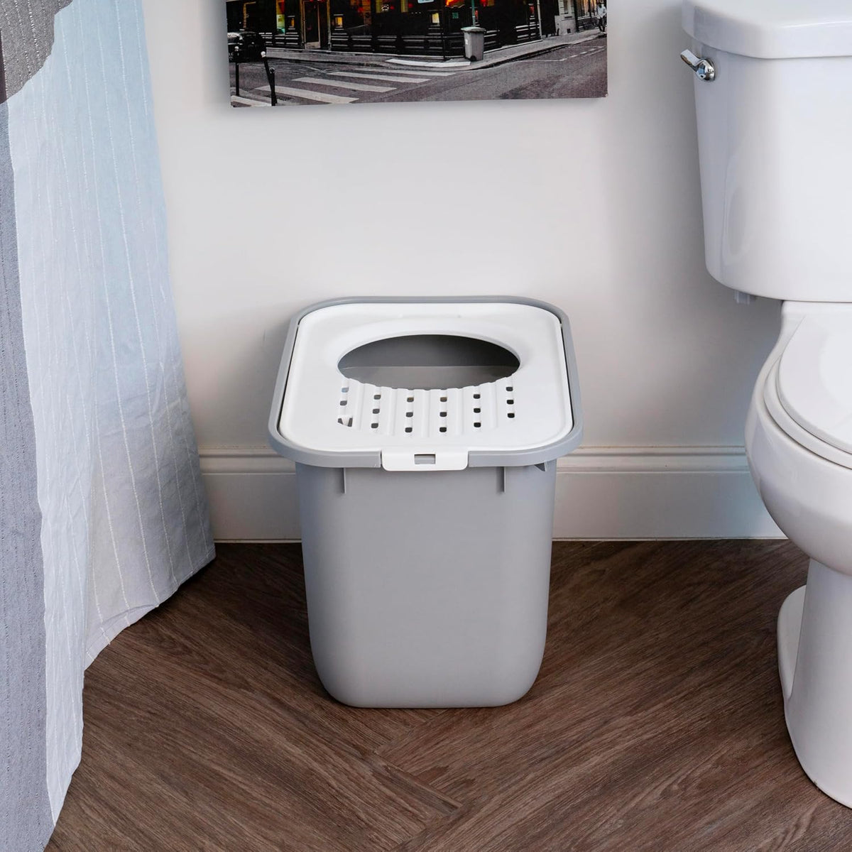 IRIS USA Large Top Entry Cat Litter Box, Hooded Privacy, Gray/White | Multi-Cat Households, Enclosed Top Access, Mess Containment System, Protected Interior, Reduced Tracking, Odor Trapping