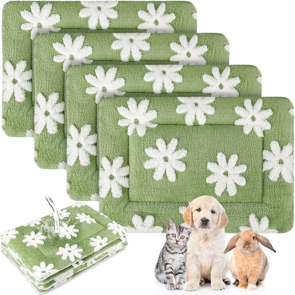 Haull 4 Pcs Waterproof Guinea Pig Bedding Mat, White Flowes, 13 x 18.5