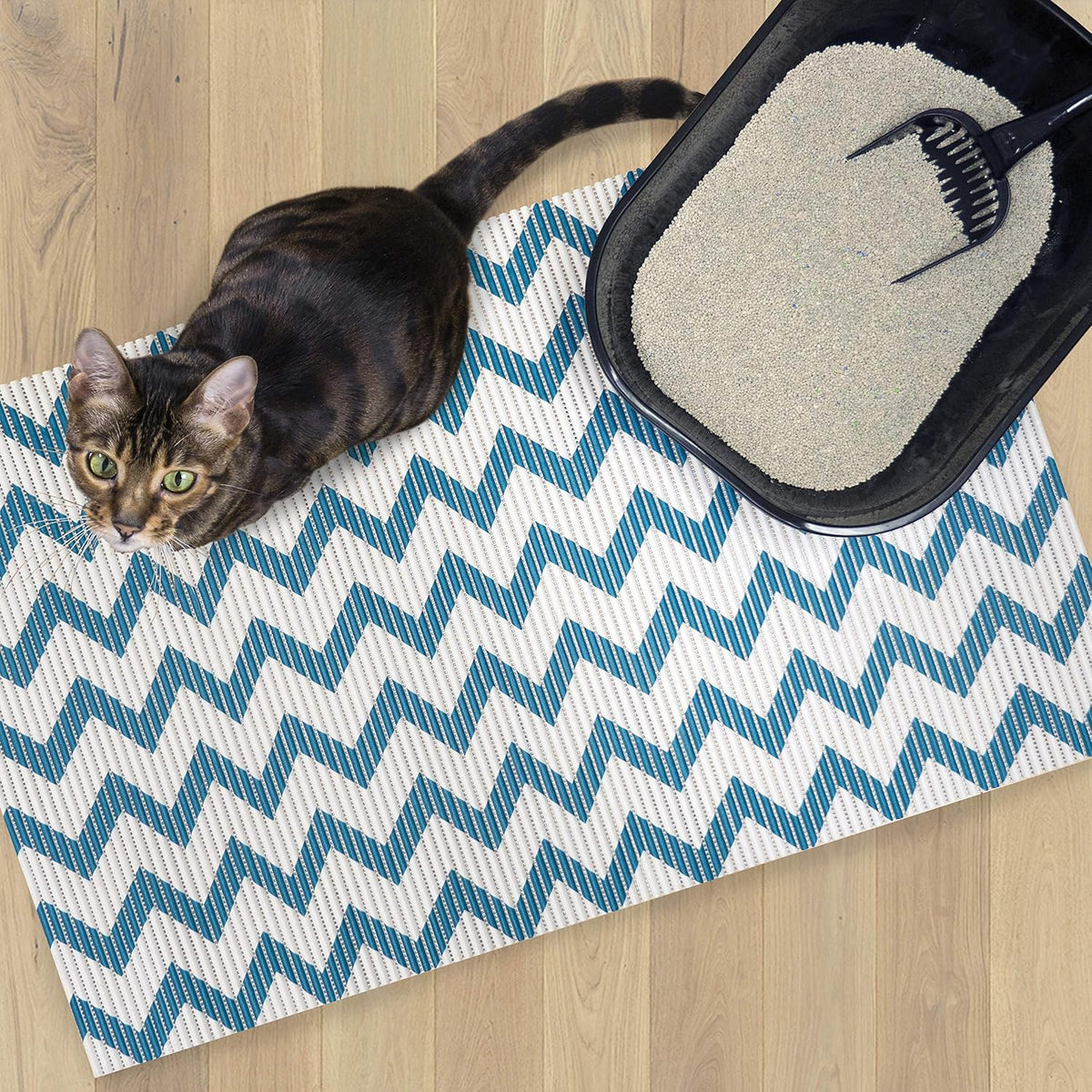 Fresh Kitty Durable XL Jumbo Foam Litter Mat – Phthalate and BPA Free, Water Resistant, Traps Litter from Box, Scatter Control, Easy Clean Mats – Chevron, Blue/White Chevron (9035)